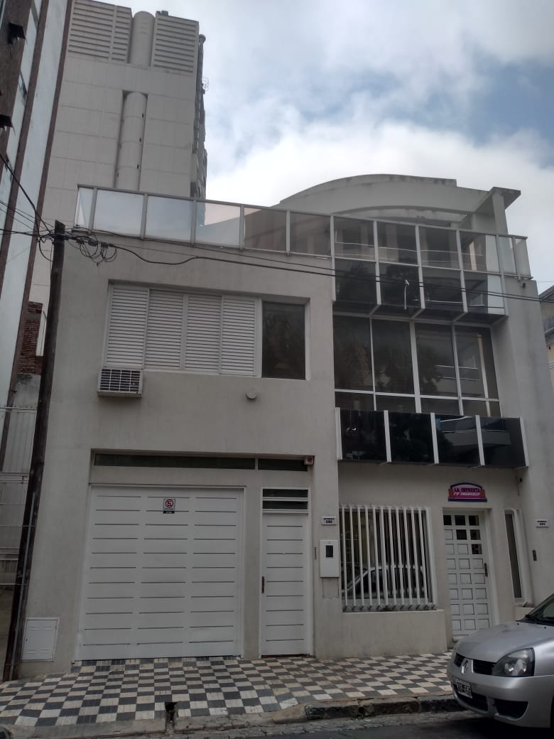 📣 Gran propiedad en venta❗️🏠 📌Catamarca 686.