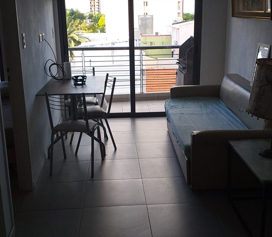 🏡 ALQUILER – Departamento totalmente amoblado en La Paz al 300. Una opción ideal para quienes buscan comodidad, ubicación y un espacio listo para entrar a vivir.