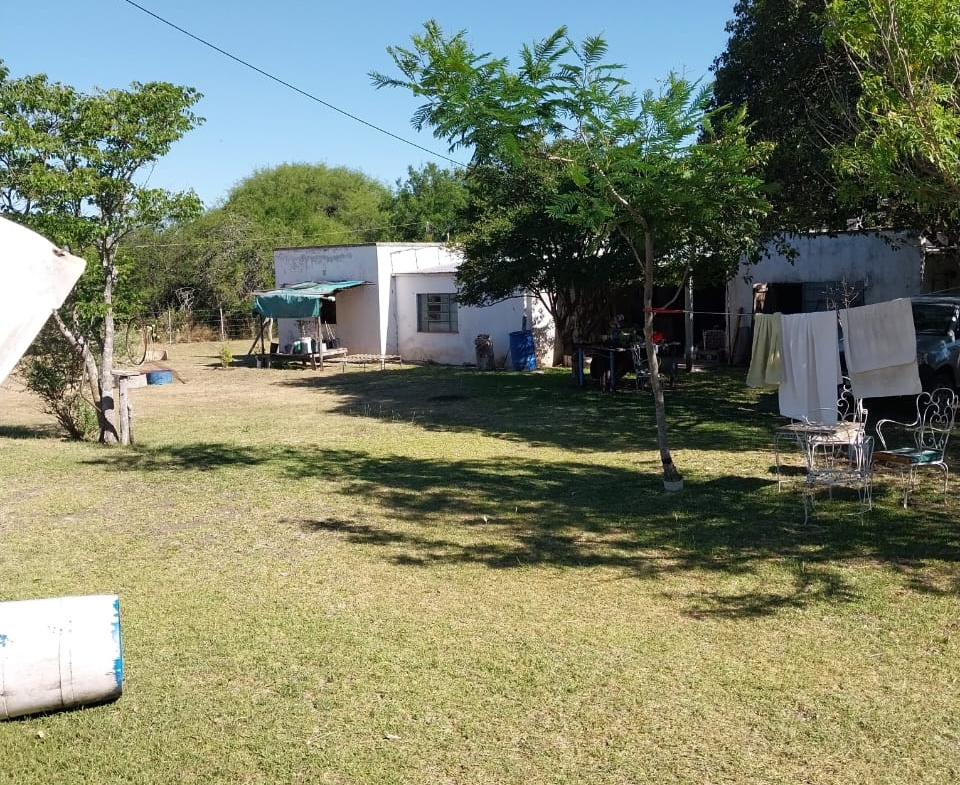 🌿🏡 ¡VENTA DE CASA DE CAMPO EN COLONIA CRESPO! 🌟