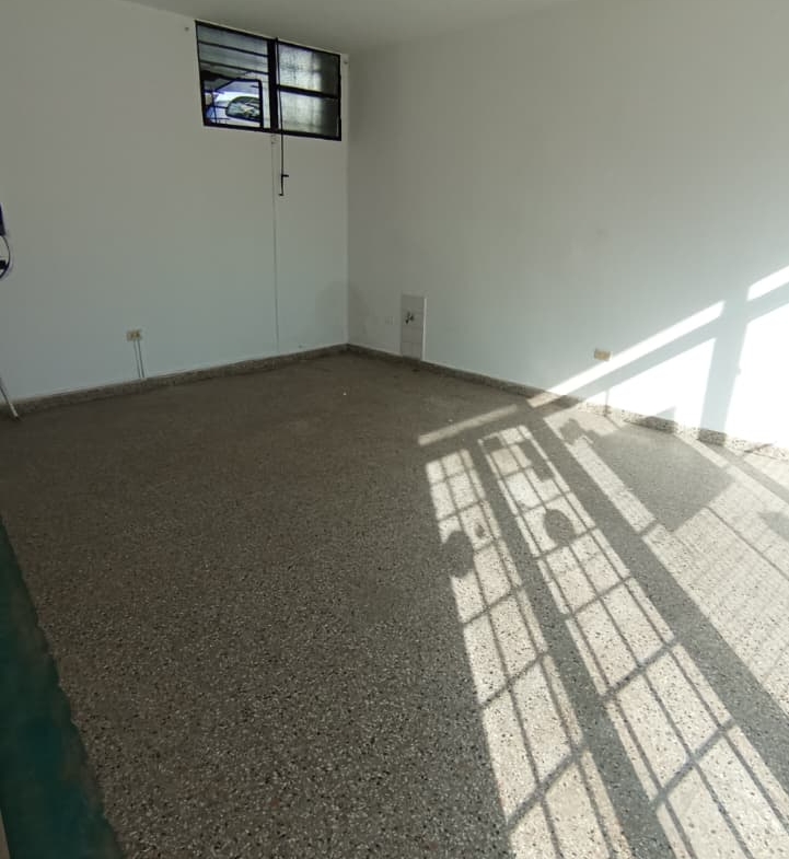 📌 Alquiler de locales comerciales en Paraná – Almafuerte al 800