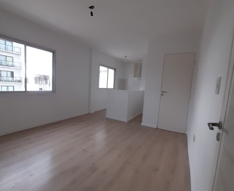 Departamento en alquiler – San Martín al 600 🏙️